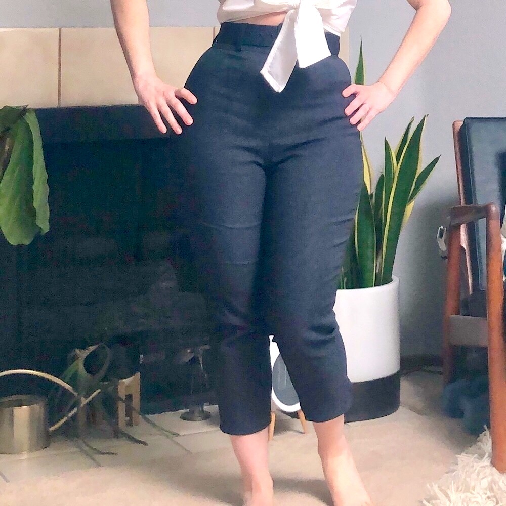 CAPRI PANTS IN FAUX DENIM - XS - stretchy and sexy